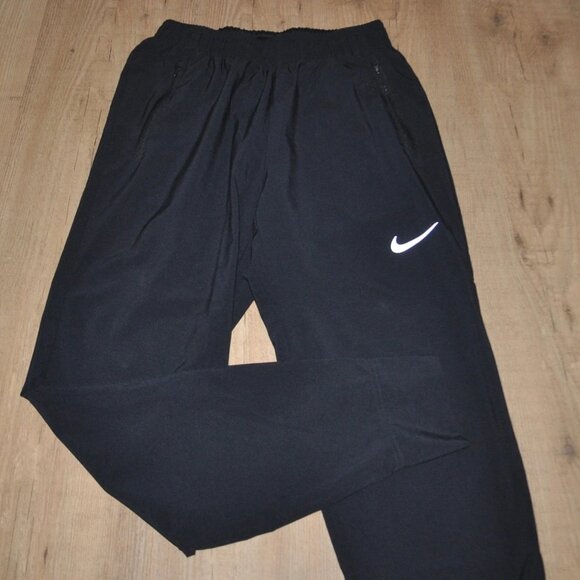 NIKE small men's black dry fit pants like new - Picture 2 of 2